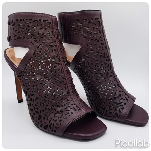 Zara "Beren Jena" Laser Cut Sandals - Picture 2 of 8